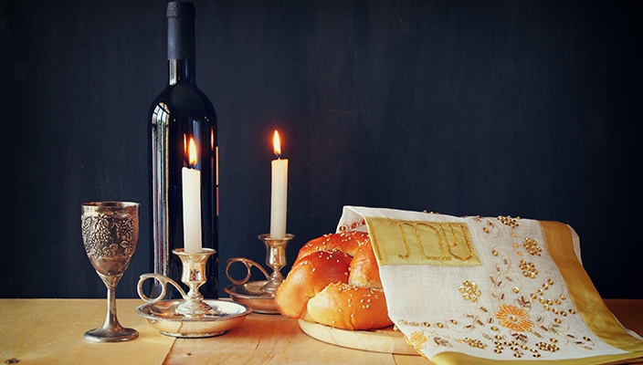 Read more about the article Daily Inspiration – Make Your Shabbat A Shabbaton!